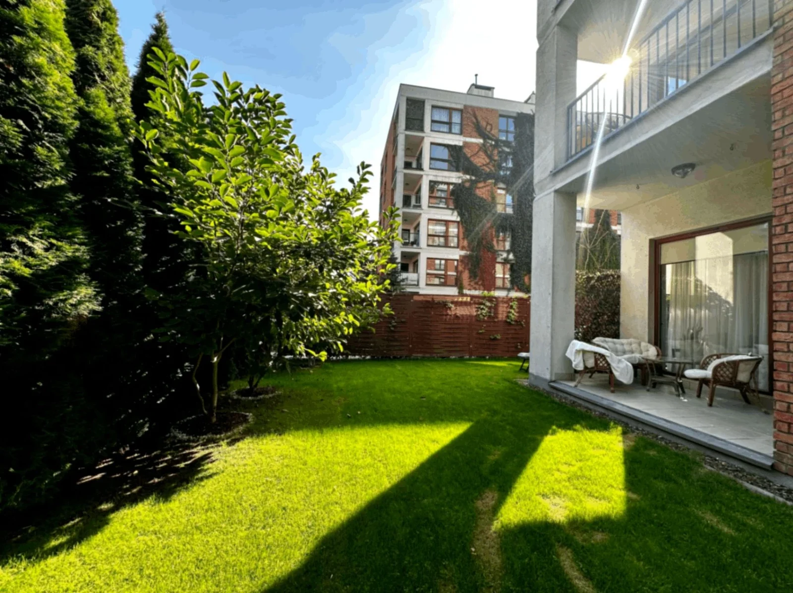 Wynajmę Mieszkanie Warszawa - 85 m² - 1/16