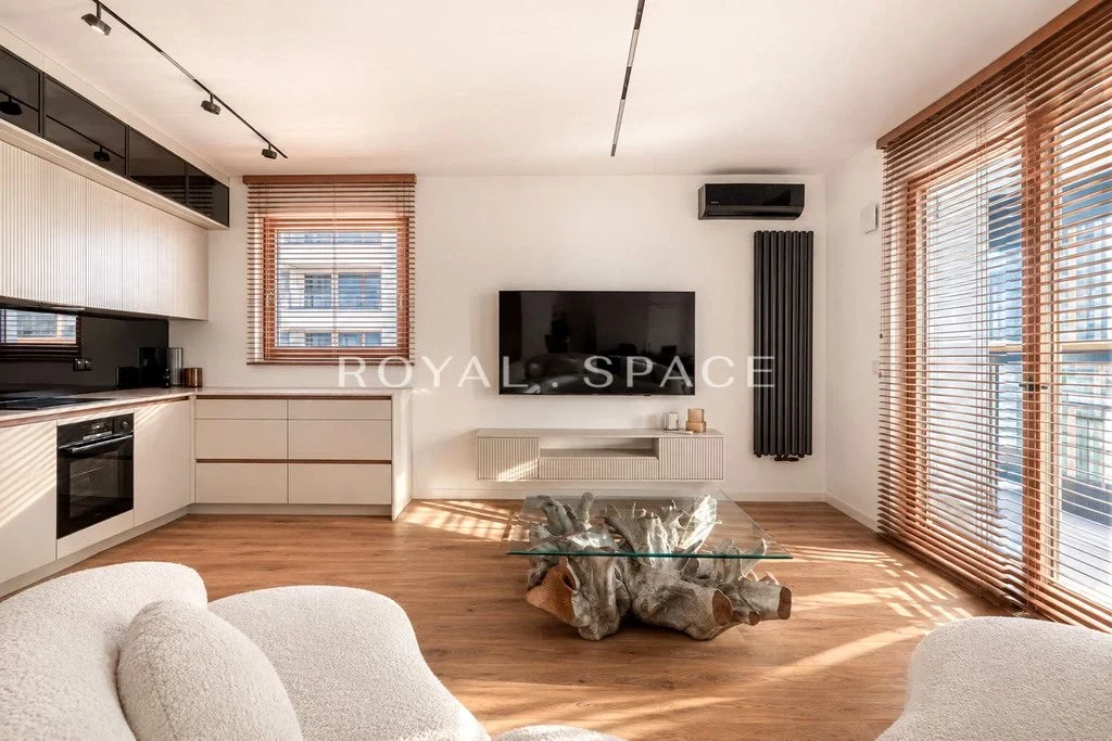 Wynajmę Mieszkanie Warszawa - 71 m² - 1/24