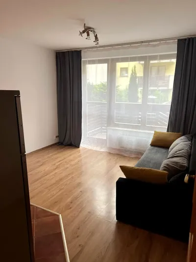 Wynajmę Mieszkanie Kraków - 35 m² - miniatura 3