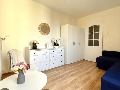 Wynajmę Mieszkanie Warszawa - 18 m² - miniatura 2