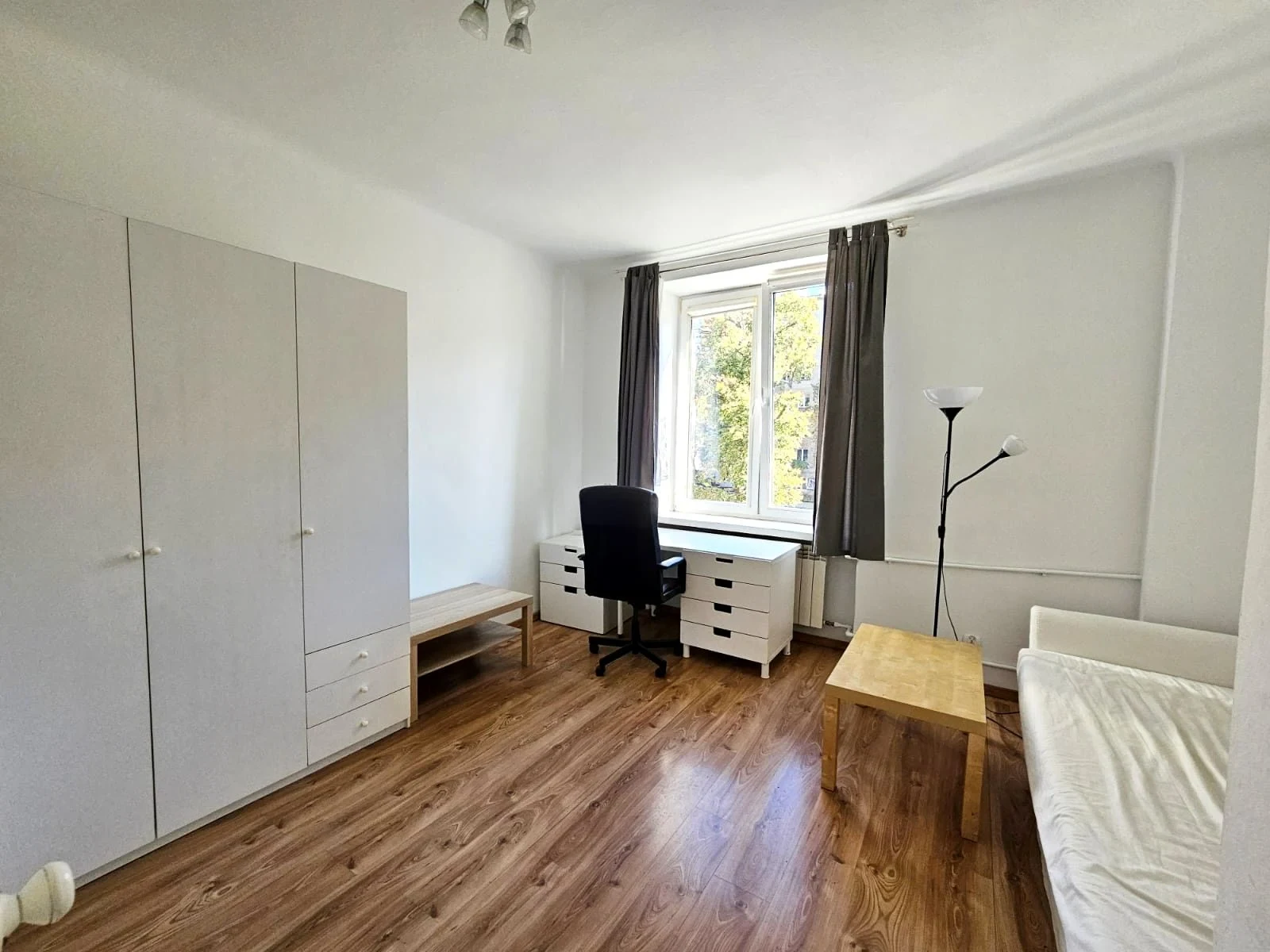 Wynajmę Mieszkanie Warszawa - 40 m² - 1/21