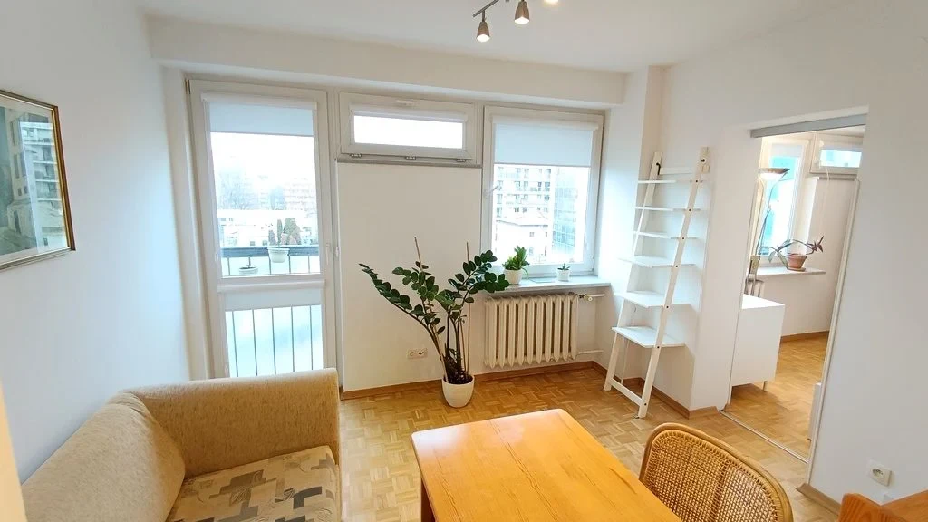 Wynajmę Mieszkanie Warszawa - 28 m² - 1/36