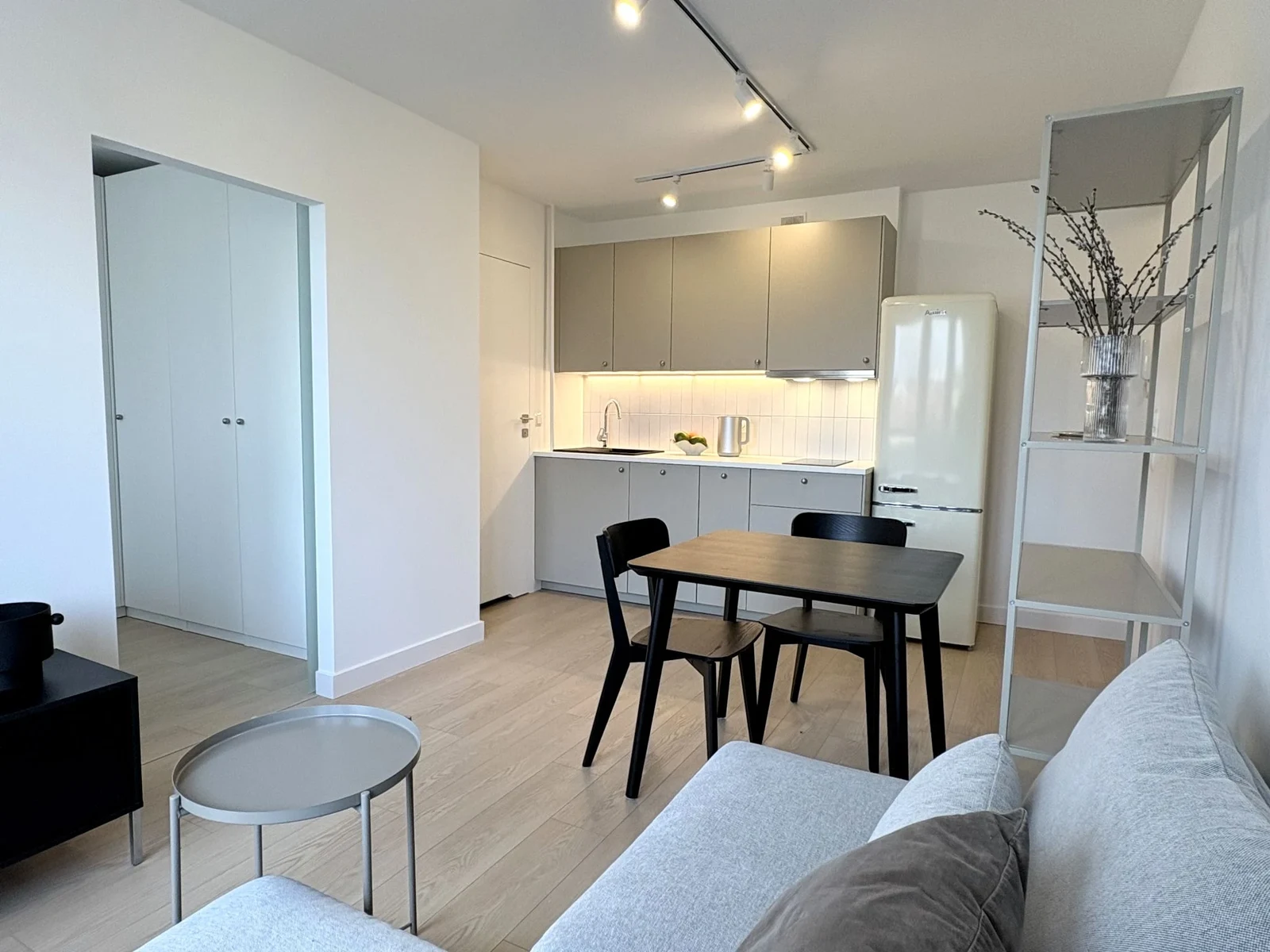 Wynajmę Mieszkanie Kraków - 28 m² - 1/19