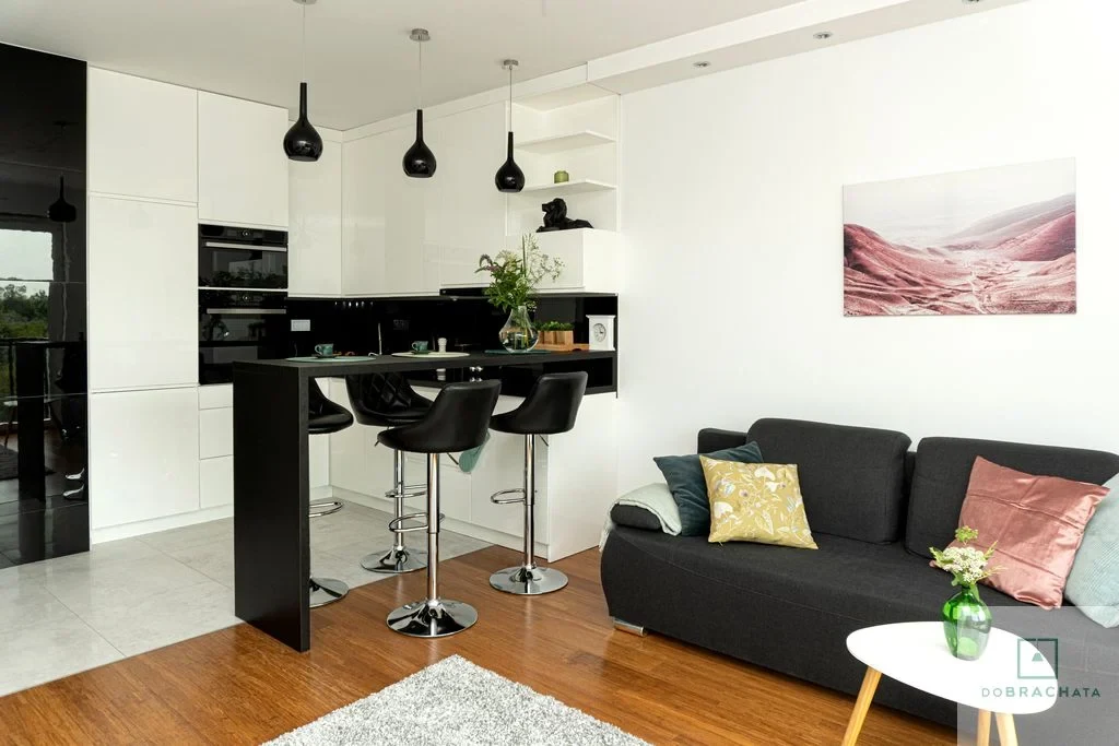 Wynajmę Mieszkanie Warszawa - 44 m² - 1/9