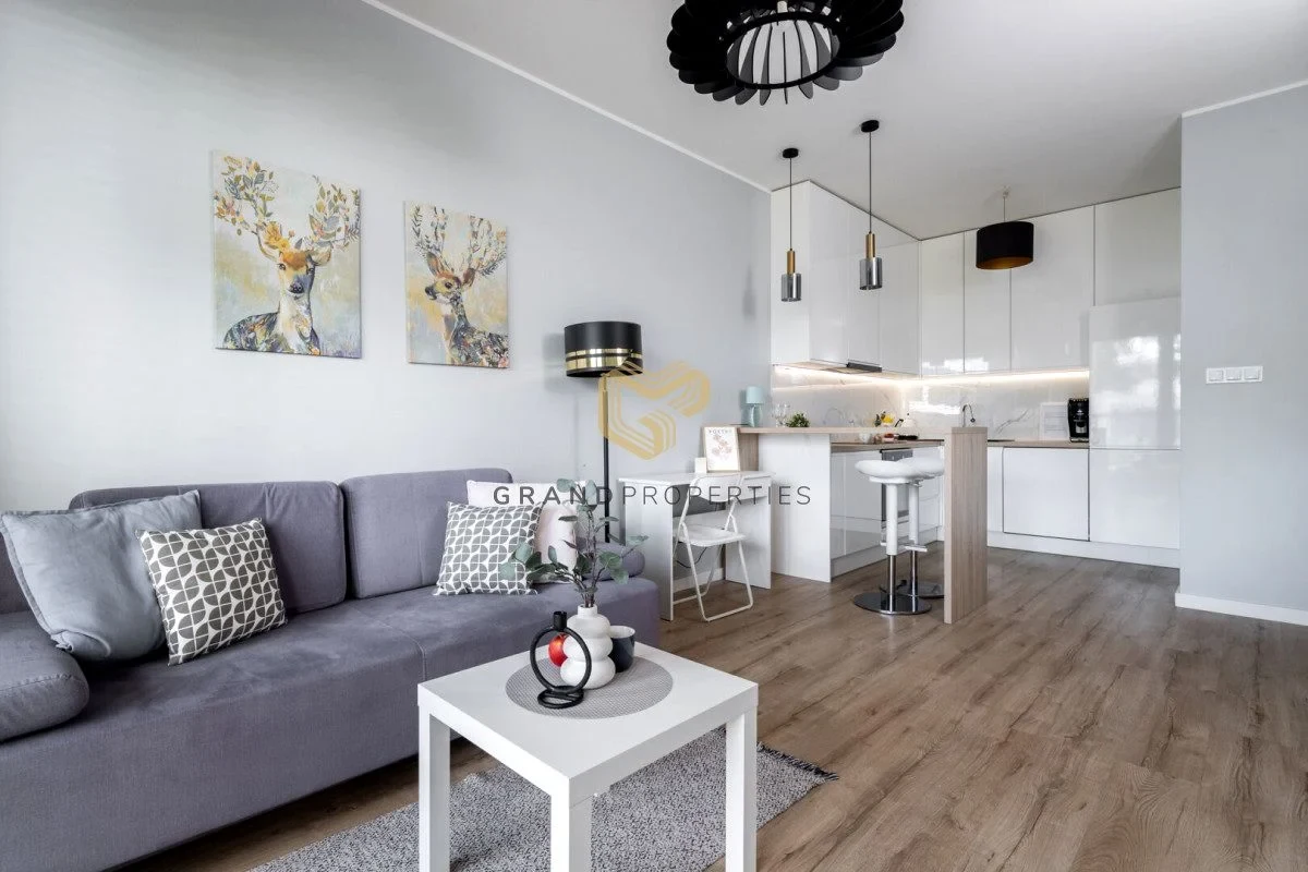 Wynajmę Mieszkanie Warszawa - 45 m² - 1/6