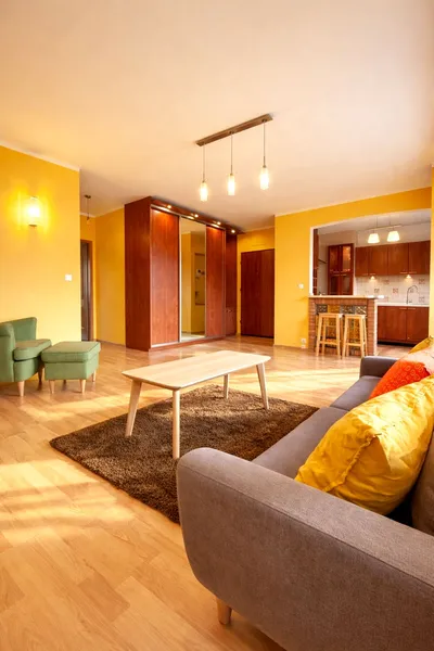 Wynajmę Mieszkanie Warszawa - 58 m² - miniatura 3