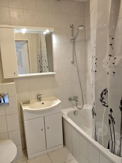 Wynajmę Mieszkanie Kraków - 50 m² - miniatura 4