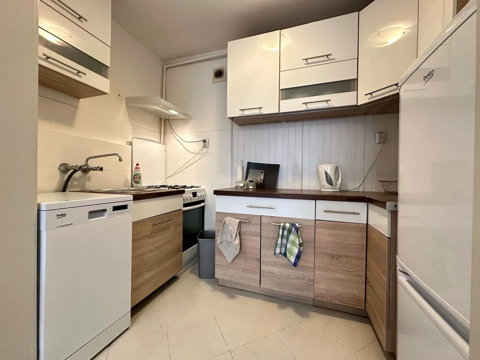Wynajmę Mieszkanie Warszawa - 38 m² - 1/6