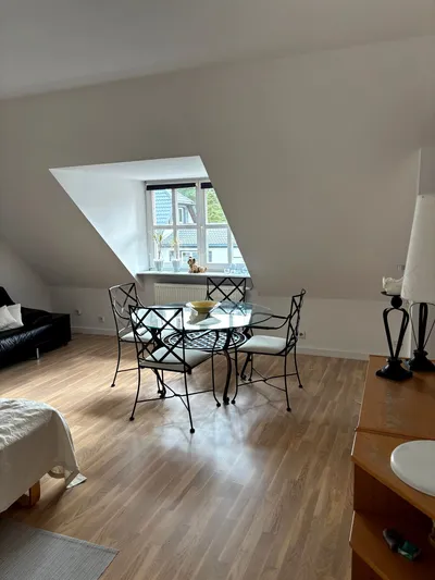 Wynajmę Mieszkanie Warszawa - 75 m² - miniatura 3