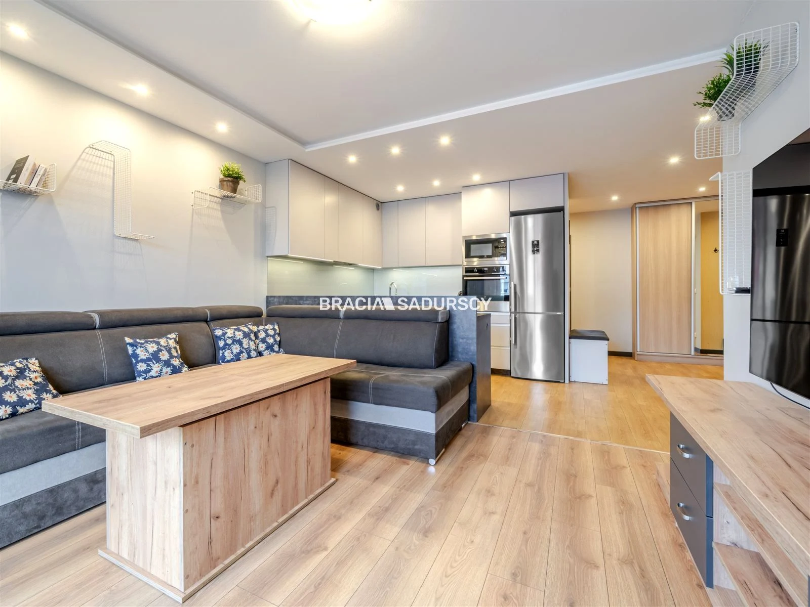 Wynajmę Mieszkanie Kraków - 64 m² - 1/34