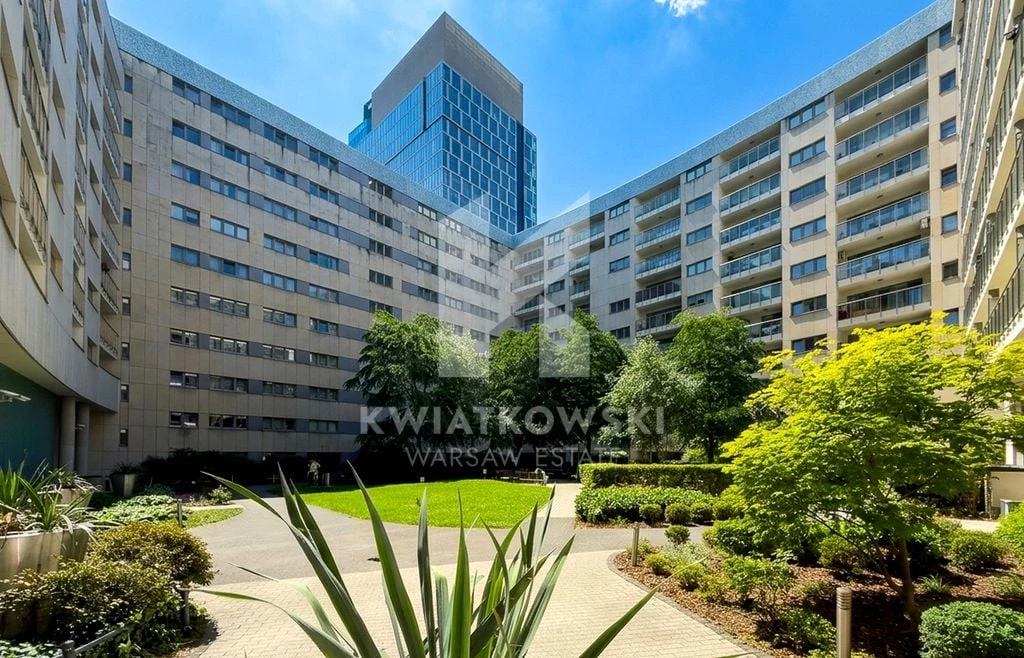 Wynajmę Mieszkanie Warszawa - 72 m² - 1/19