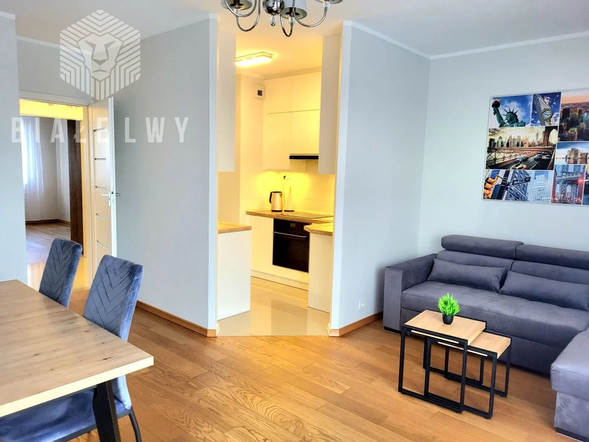 Wynajmę Mieszkanie Warszawa - 55 m² - 1/21