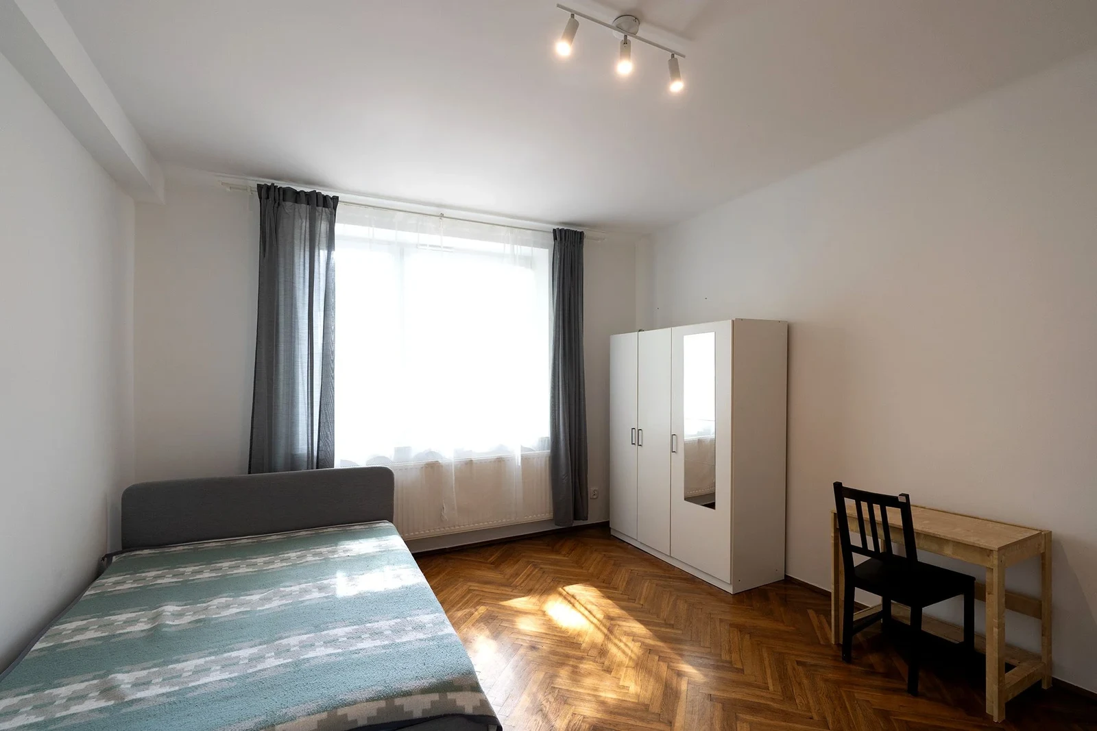 Wynajmę Mieszkanie Kraków - 23 m² - 1/11