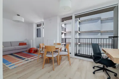 Wynajmę Mieszkanie Warszawa - 32 m² - miniatura 2