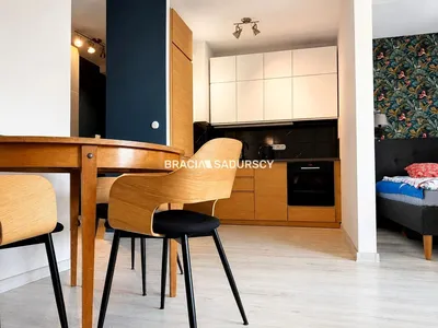 Wynajmę Mieszkanie Kraków - 35 m² - miniatura 2
