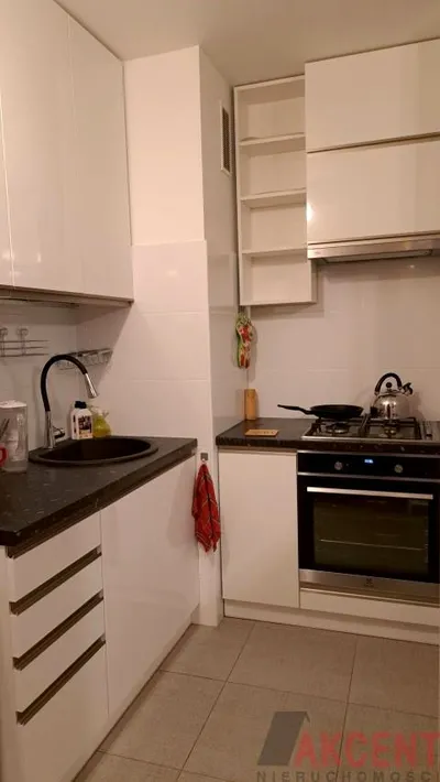 Wynajmę Mieszkanie Warszawa - 36 m² - miniatura 4
