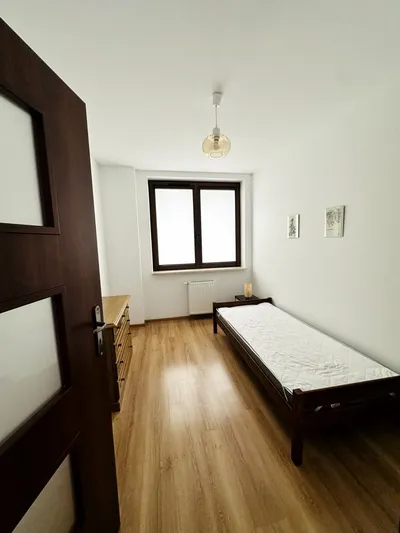Wynajmę Mieszkanie Warszawa - 82 m² - miniatura 4