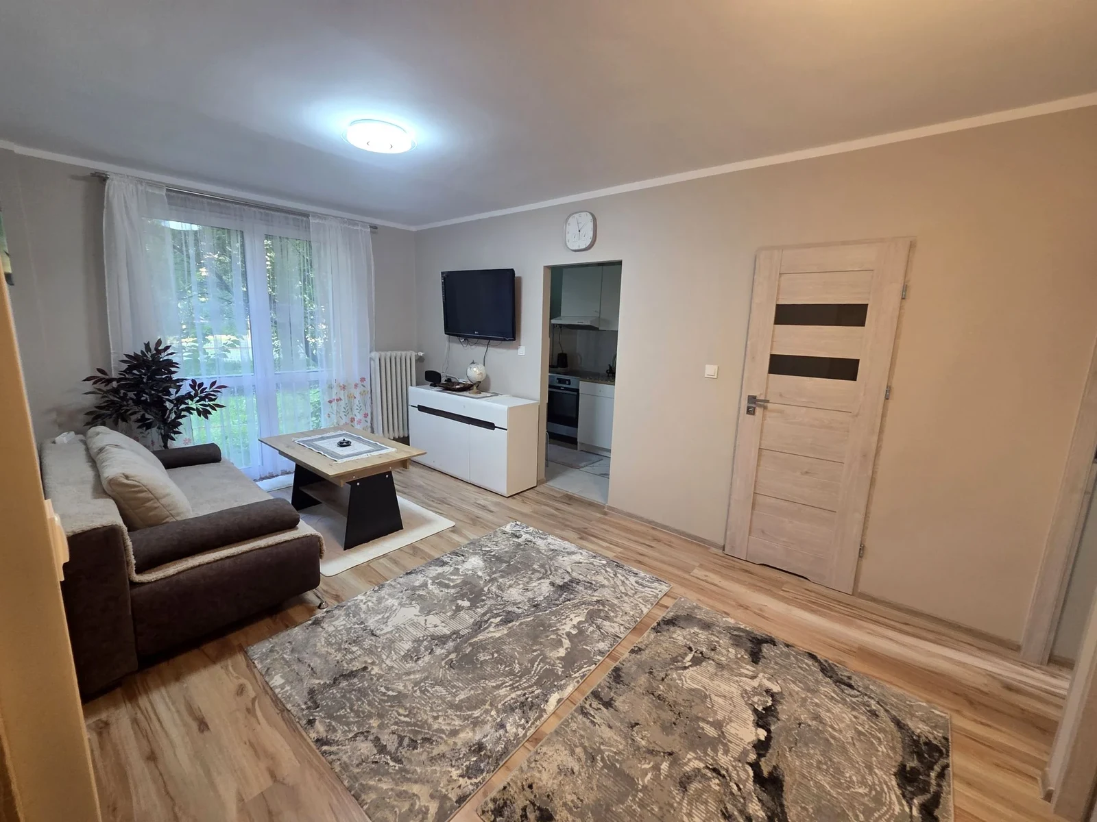 Wynajmę Mieszkanie Warszawa - 52,50 m² - 1/22