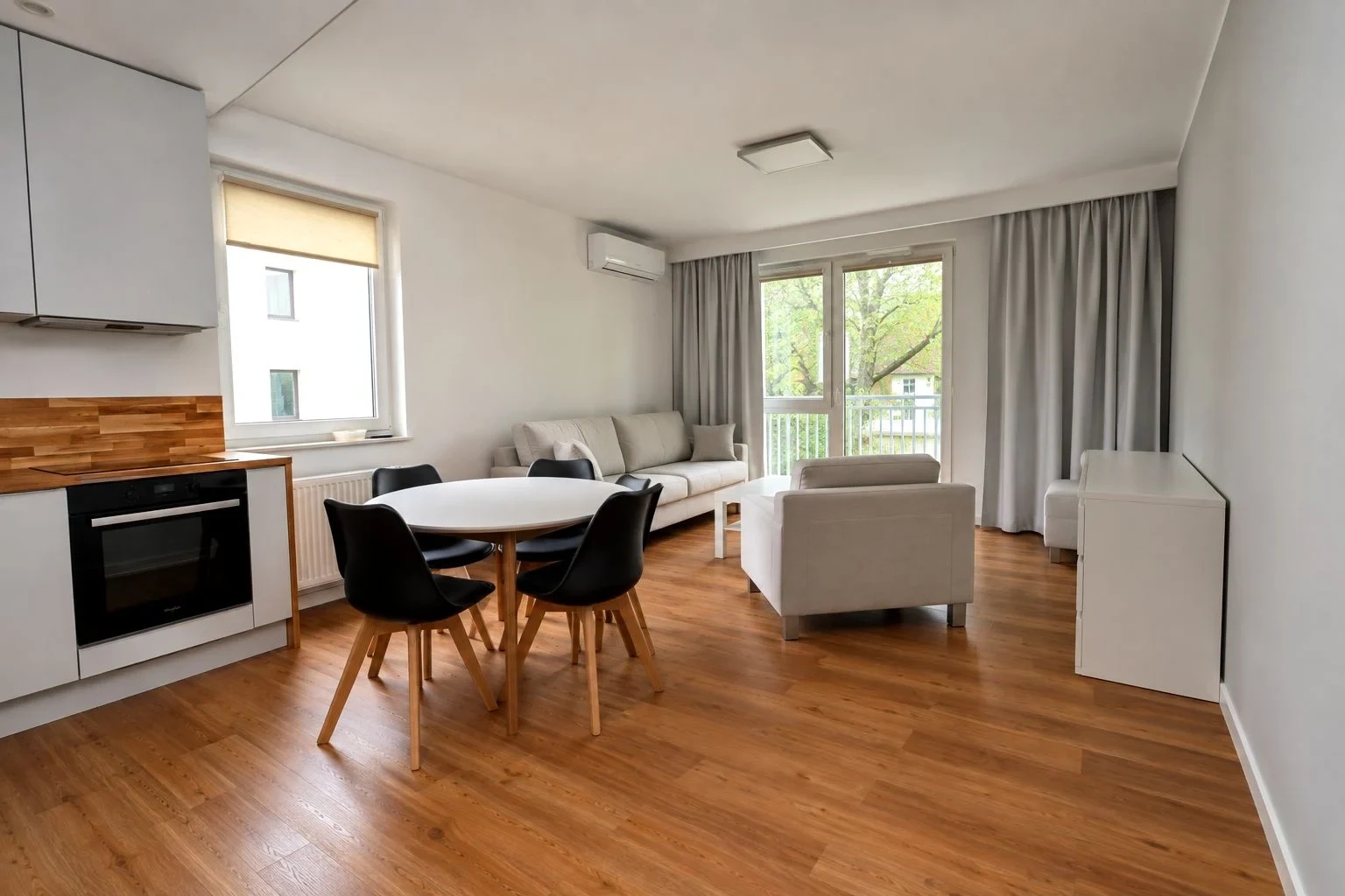 Wynajmę Mieszkanie Kraków - 60 m² - 1/14