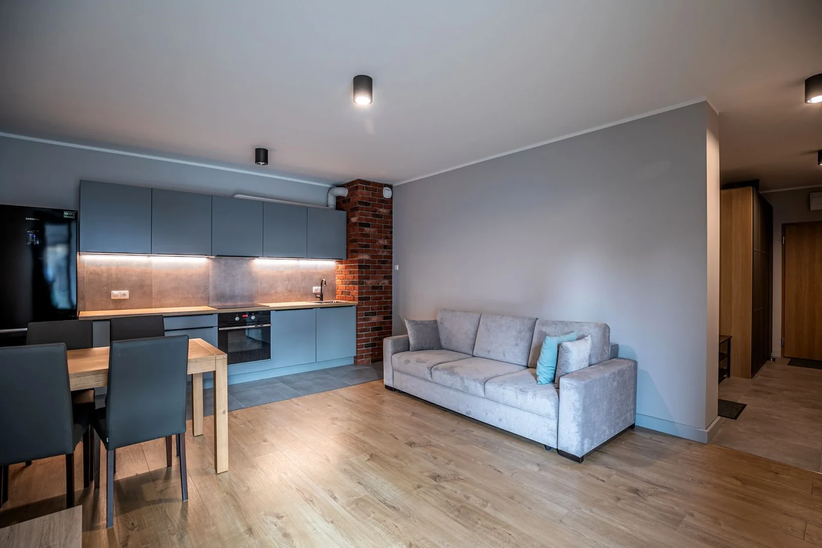 Wynajmę Mieszkanie Warszawa - 50,25 m² - 1/21