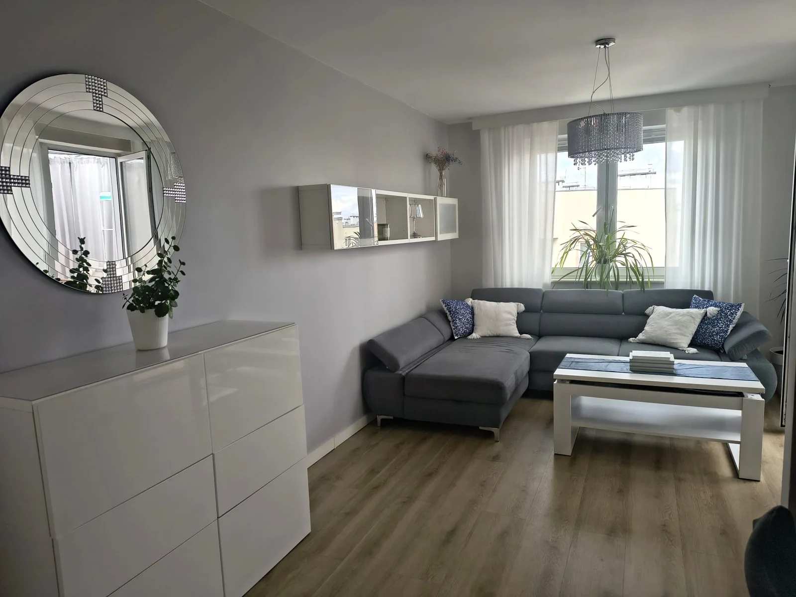 Wynajmę Mieszkanie Wrocław - 58 m² - 1/9