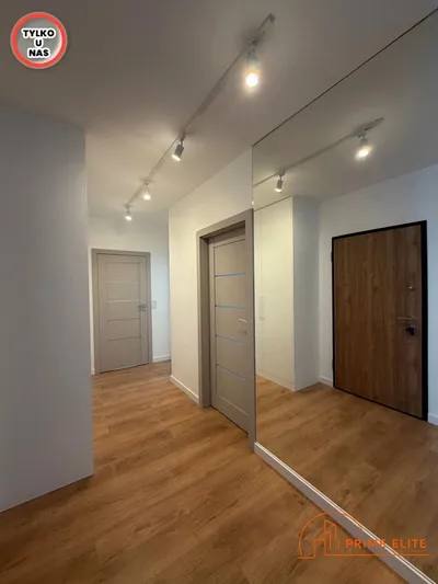 Wynajmę Mieszkanie Warszawa - 52 m² - miniatura 4