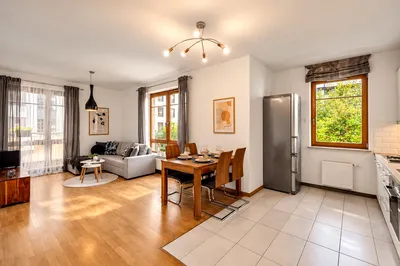 Wynajmę Mieszkanie Warszawa - 66,04 m² - miniatura 2