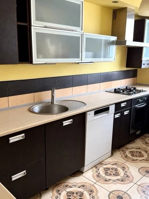 Wynajmę Mieszkanie Warszawa - 88 m² - 1/17