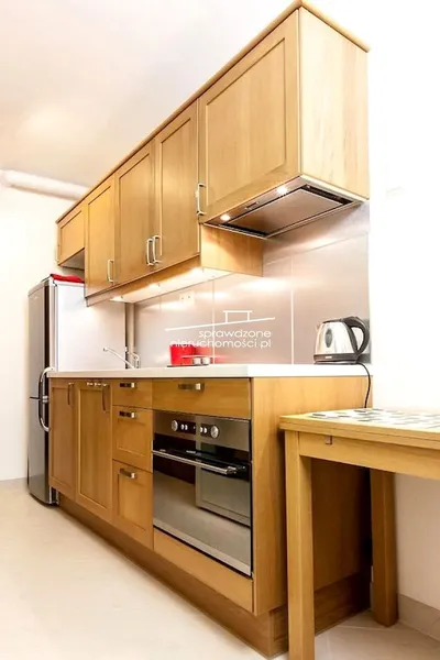 Wynajmę Mieszkanie Warszawa - 22 m² - miniatura 2
