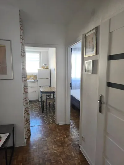 Wynajmę Mieszkanie Warszawa - 46 m² - miniatura 4