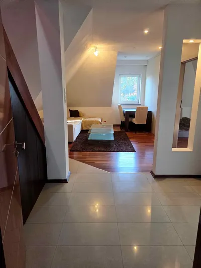 Wynajmę Mieszkanie Warszawa - 58 m² - miniatura 2