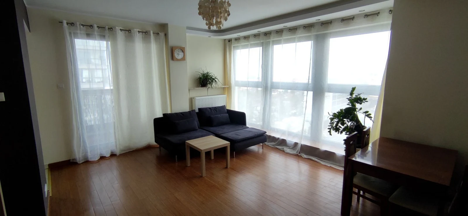 Wynajmę Mieszkanie Warszawa - 57 m² - 1/18