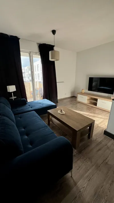 Wynajmę Mieszkanie Warszawa - 44 m² - miniatura 2