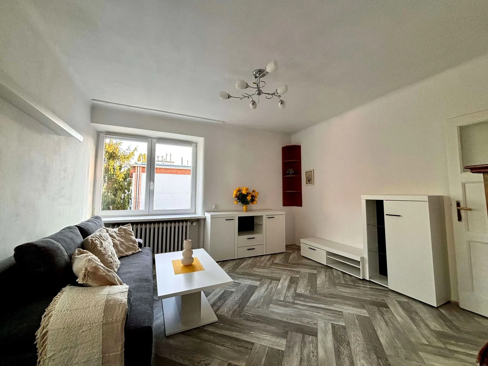 Wynajmę Mieszkanie Warszawa - 32 m² - 1/14