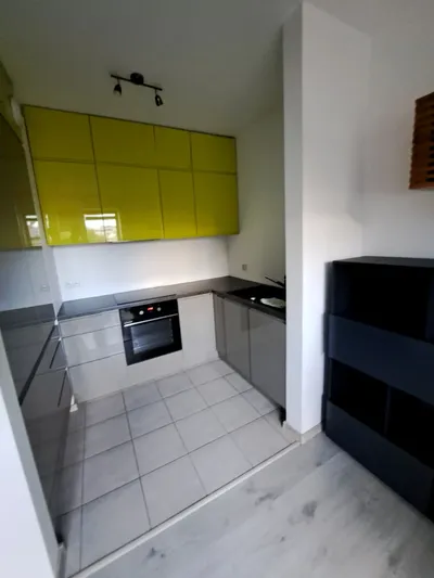 Wynajmę Mieszkanie Warszawa - 36 m² - miniatura 3