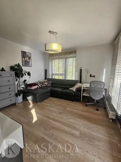 Wynajmę Mieszkanie Warszawa - 57 m² - miniatura 4