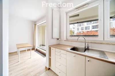 Wynajmę Mieszkanie Warszawa - 45,69 m² - miniatura 2