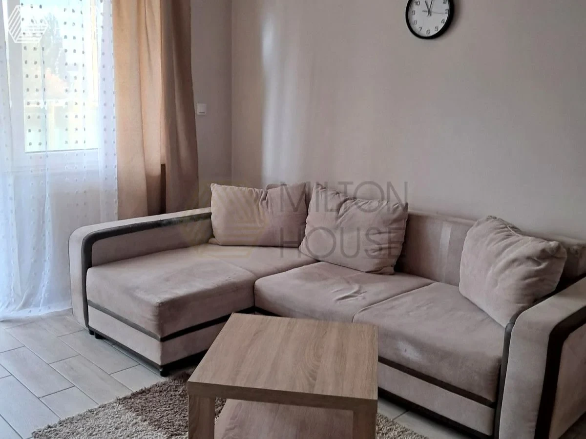 Wynajmę Mieszkanie Warszawa - 28 m² - 1/10