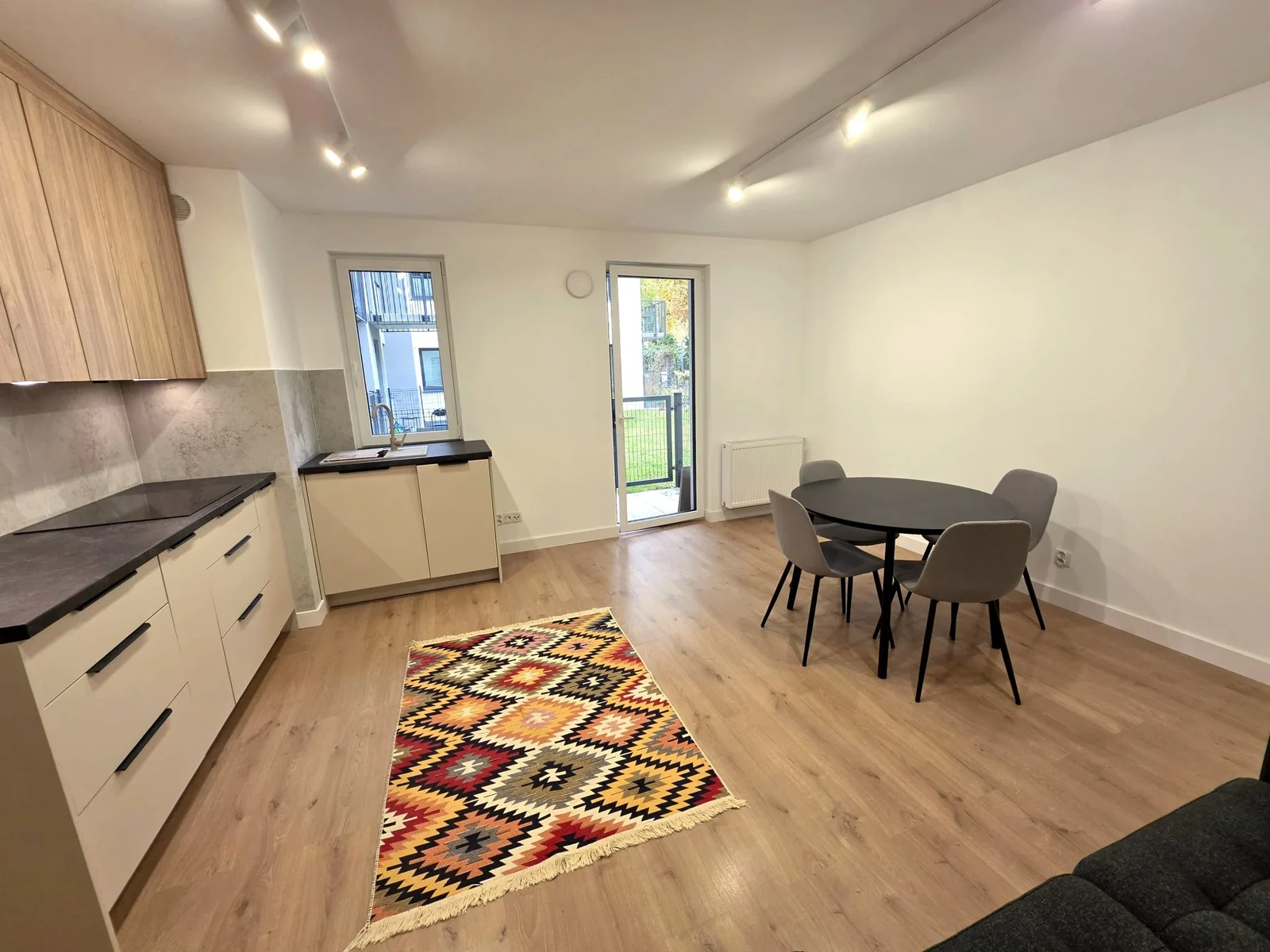 Wynajmę Mieszkanie Łódź - 41,12 m² - 1/24