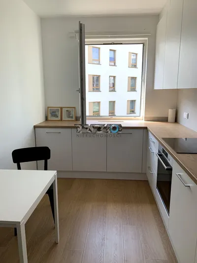 Wynajmę Mieszkanie Warszawa - 52 m² - miniatura 4