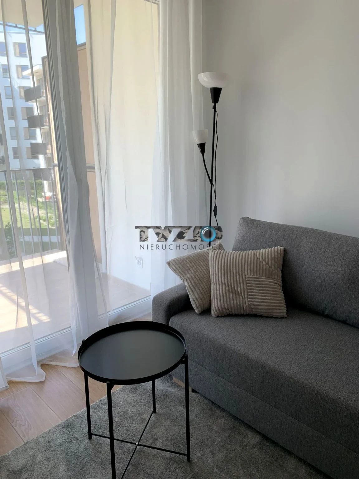 Wynajmę Mieszkanie Warszawa - 52 m² - 1/14