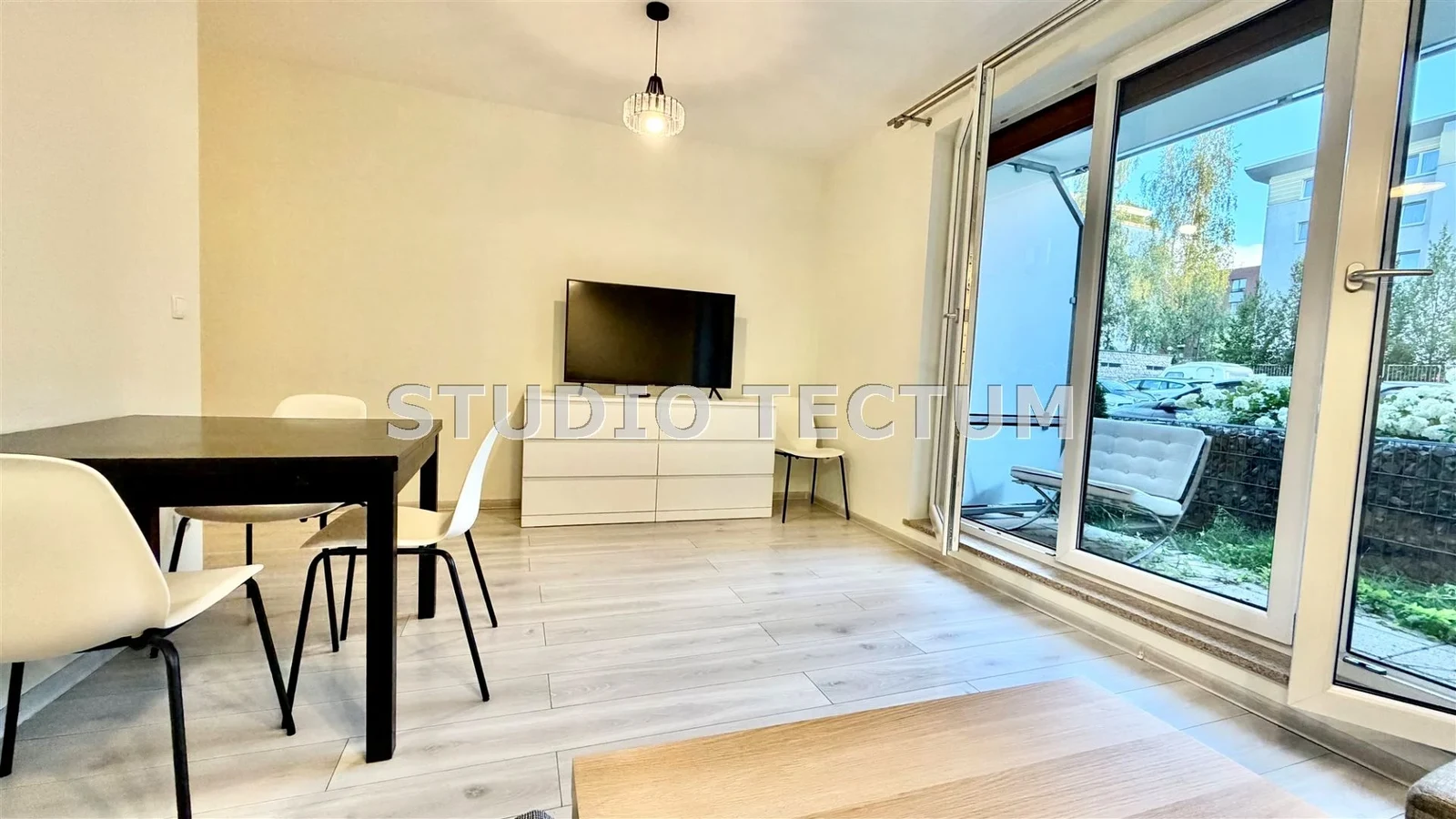 Wynajmę Mieszkanie Kraków - 47 m² - 1/6