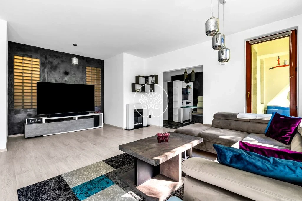 Wynajmę Mieszkanie Warszawa - 91 m² - 1/24