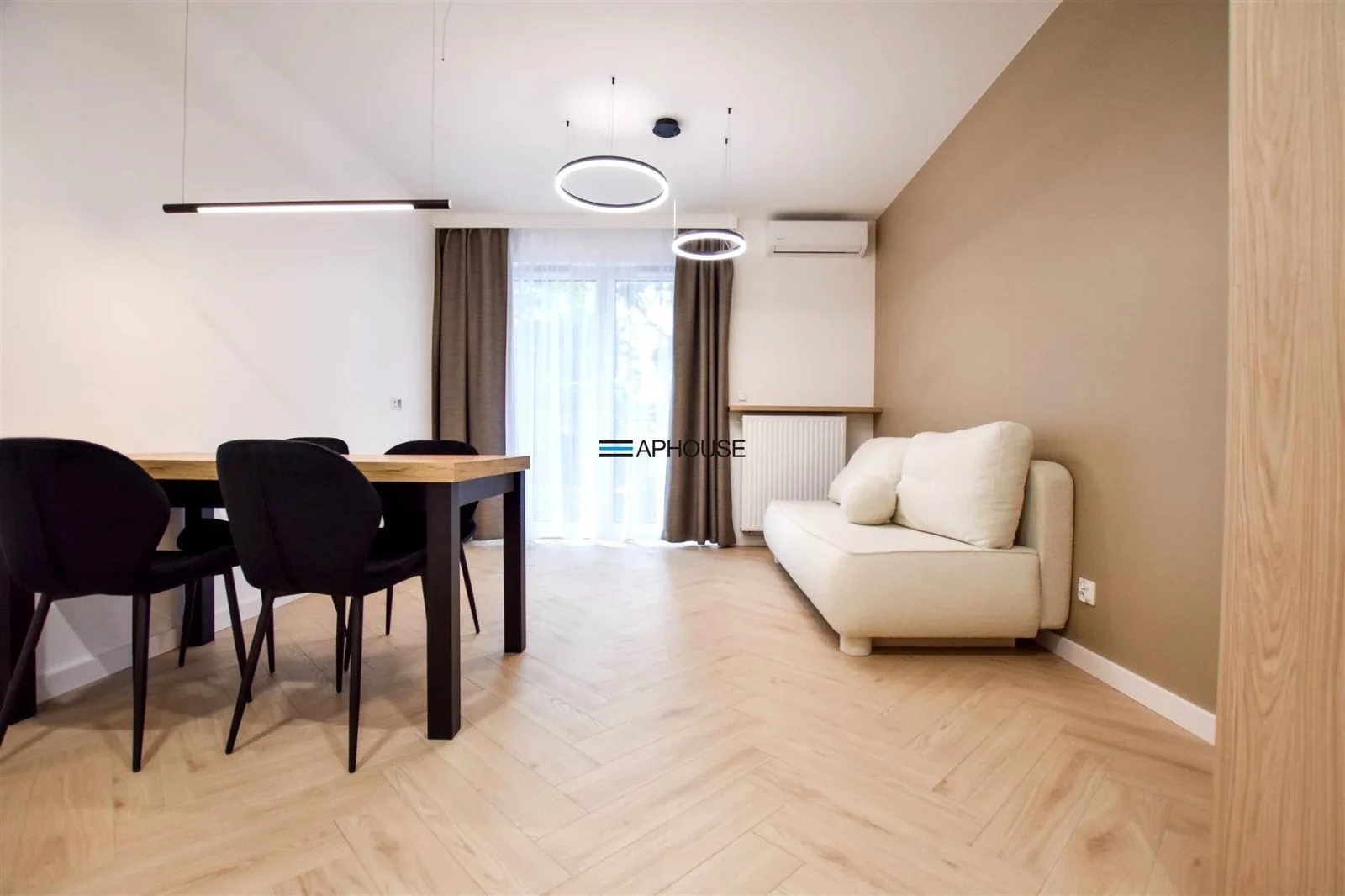 Wynajmę Mieszkanie Kraków - 58 m² - 1/6