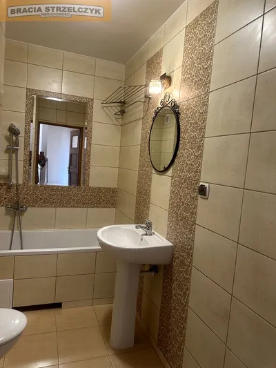 Wynajmę Mieszkanie Warszawa - 40 m² - miniatura 4
