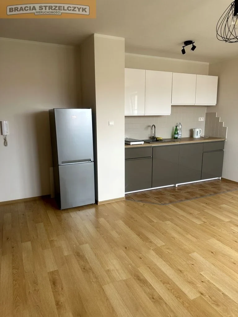 Wynajmę Mieszkanie Warszawa - 40 m² - 1/15