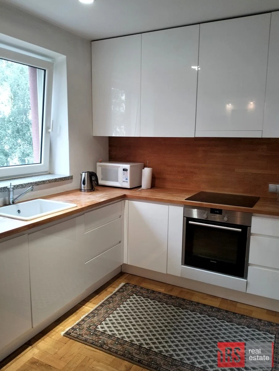Wynajmę Mieszkanie Warszawa - 89 m² - 1/19