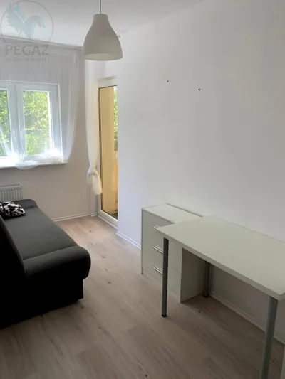 Wynajmę Mieszkanie Poznań - 10 m² - miniatura 4