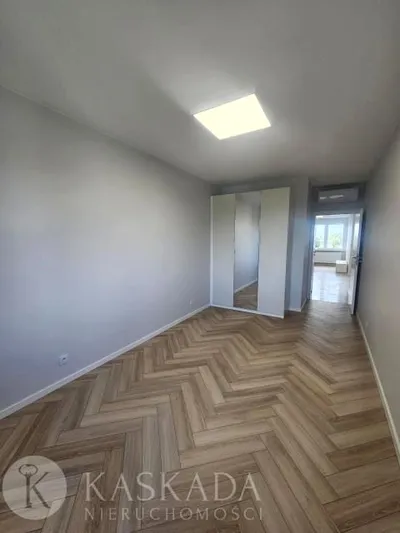 Wynajmę Mieszkanie Warszawa - 56 m² - miniatura 2