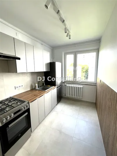 Wynajmę Mieszkanie Warszawa - 45 m² - miniatura 2